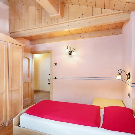 Betty Larasc Apartament *